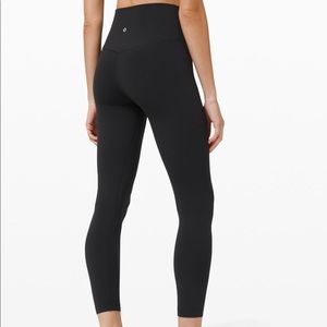 Black Lululemon Align Leggings